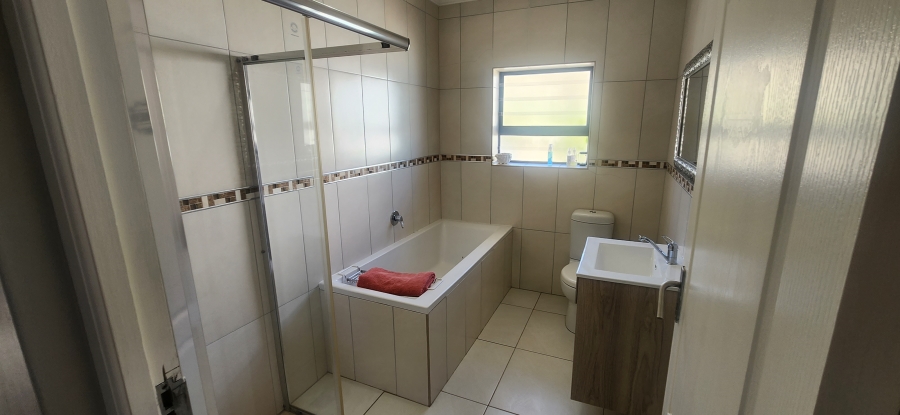 6 Bedroom Property for Sale in Dana Bay Western Cape